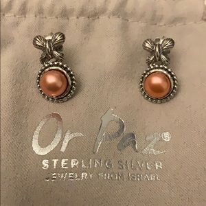 Pink Pearl Bow Earrings